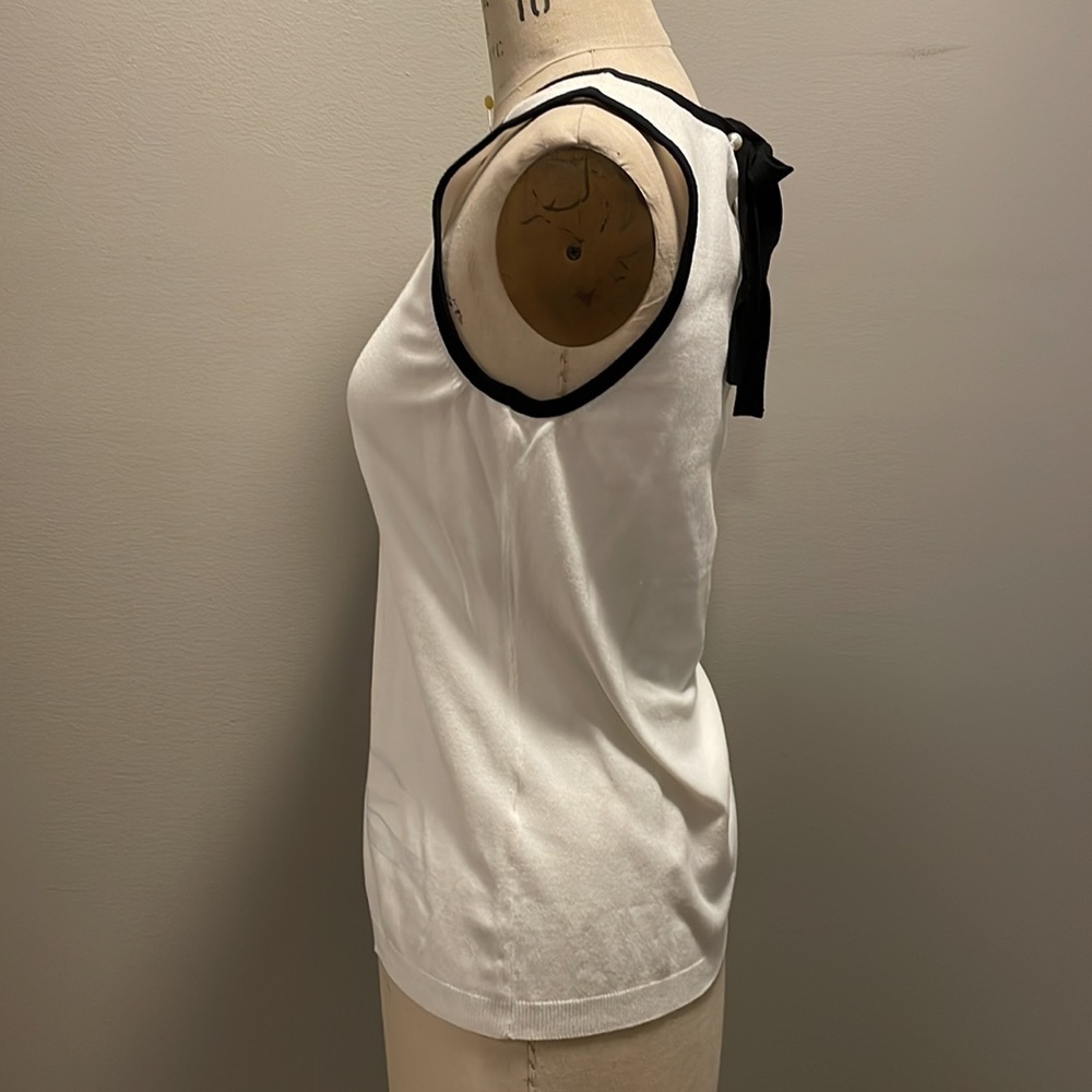 WHBM Ecru tie-back sweater tank with pearl back - Picture 3 of 8